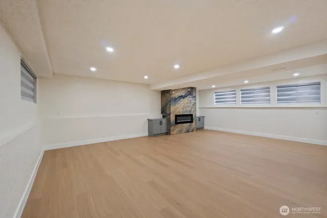 $1,669,999 | 10518 165th Place Northeast, Redmond, WA 98052