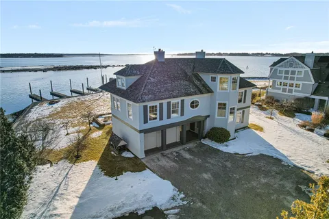 $3,800,000 | 9 Hope Street, Bristol, RI 02809
