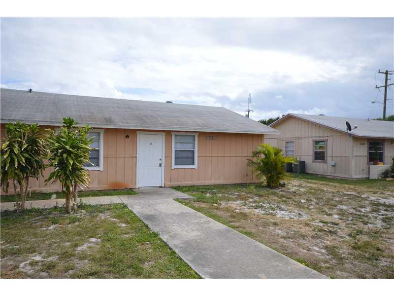 1510 Barton Road, Unit A Lake Worth Beach, FL 33460 - Photo 1 of 5 Exterior Front