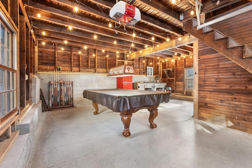 129 High Street Reading, MA 01867 - Photo 36 of 41