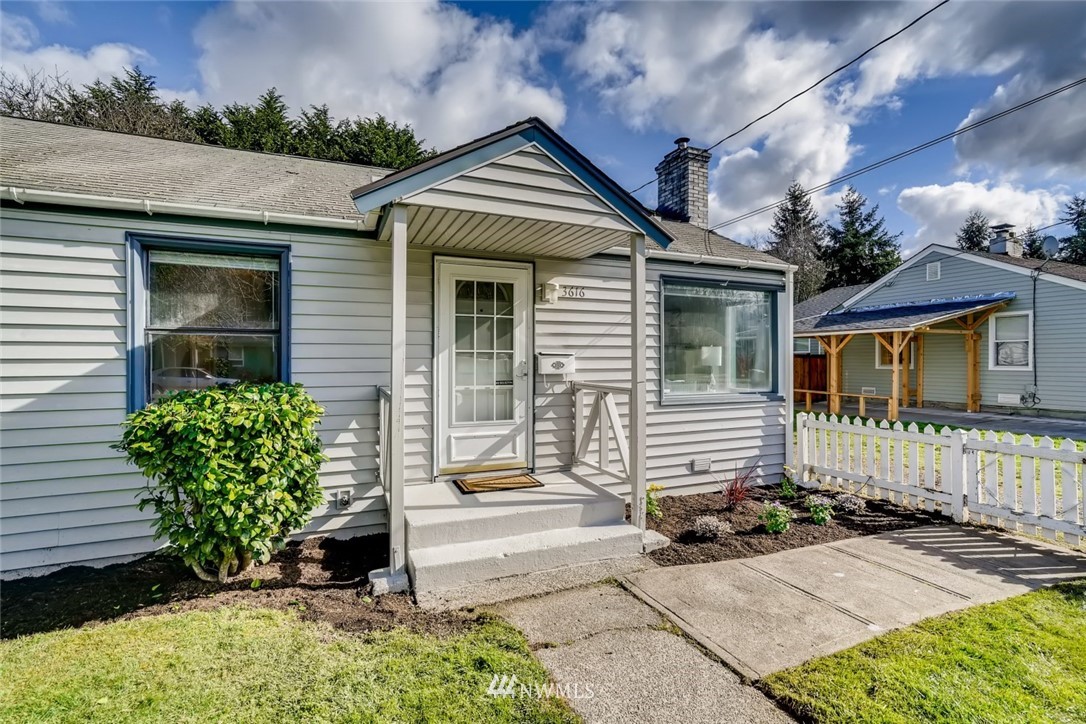 3616 Southeast 6th Street Renton, WA 98058 - Photo 2 of 24 Gallery Image 2