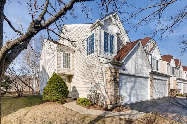 367 Locksley Drive Streamwood, IL 60107 - Photo 1 of 17