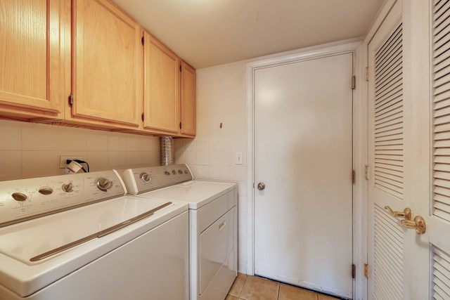 367 Locksley Drive Streamwood, IL 60107 - Photo 8 of 17