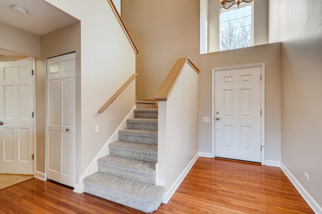 367 Locksley Drive Streamwood, IL 60107 - Photo 9 of 17