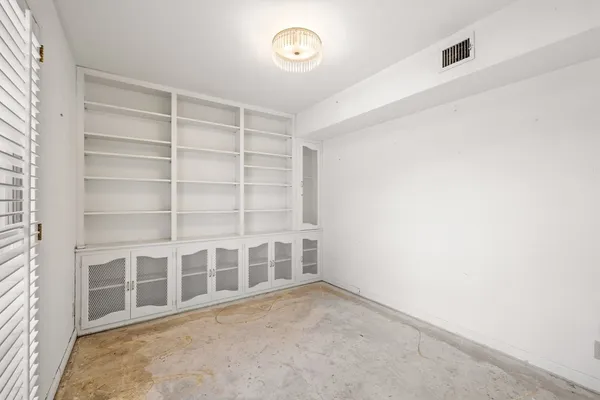 $925,000 | 4101 Far W Boulevard, Austin, TX 78731