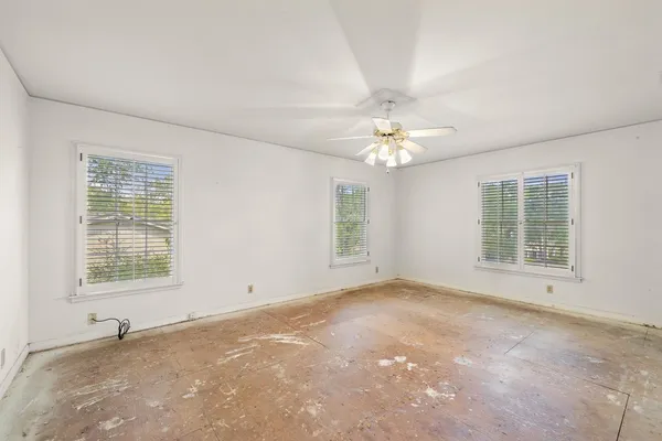 $925,000 | 4101 Far W Boulevard, Austin, TX 78731