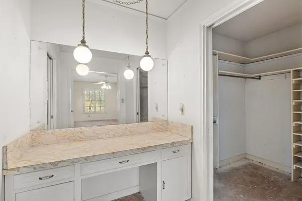 $925,000 | 4101 Far W Boulevard, Austin, TX 78731