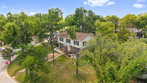 $925,000 | 4101 Far W Boulevard, Austin, TX 78731