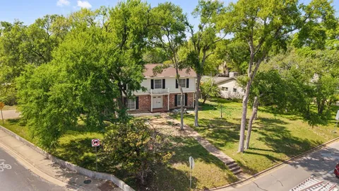 $925,000 | 4101 Far W Boulevard, Austin, TX 78731