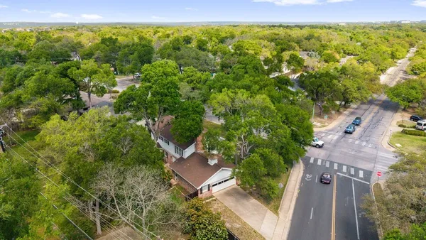 $925,000 | 4101 Far W Boulevard, Austin, TX 78731