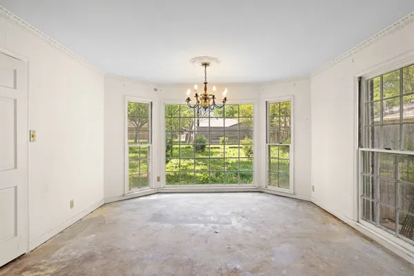 $925,000 | 4101 Far W Boulevard, Austin, TX 78731