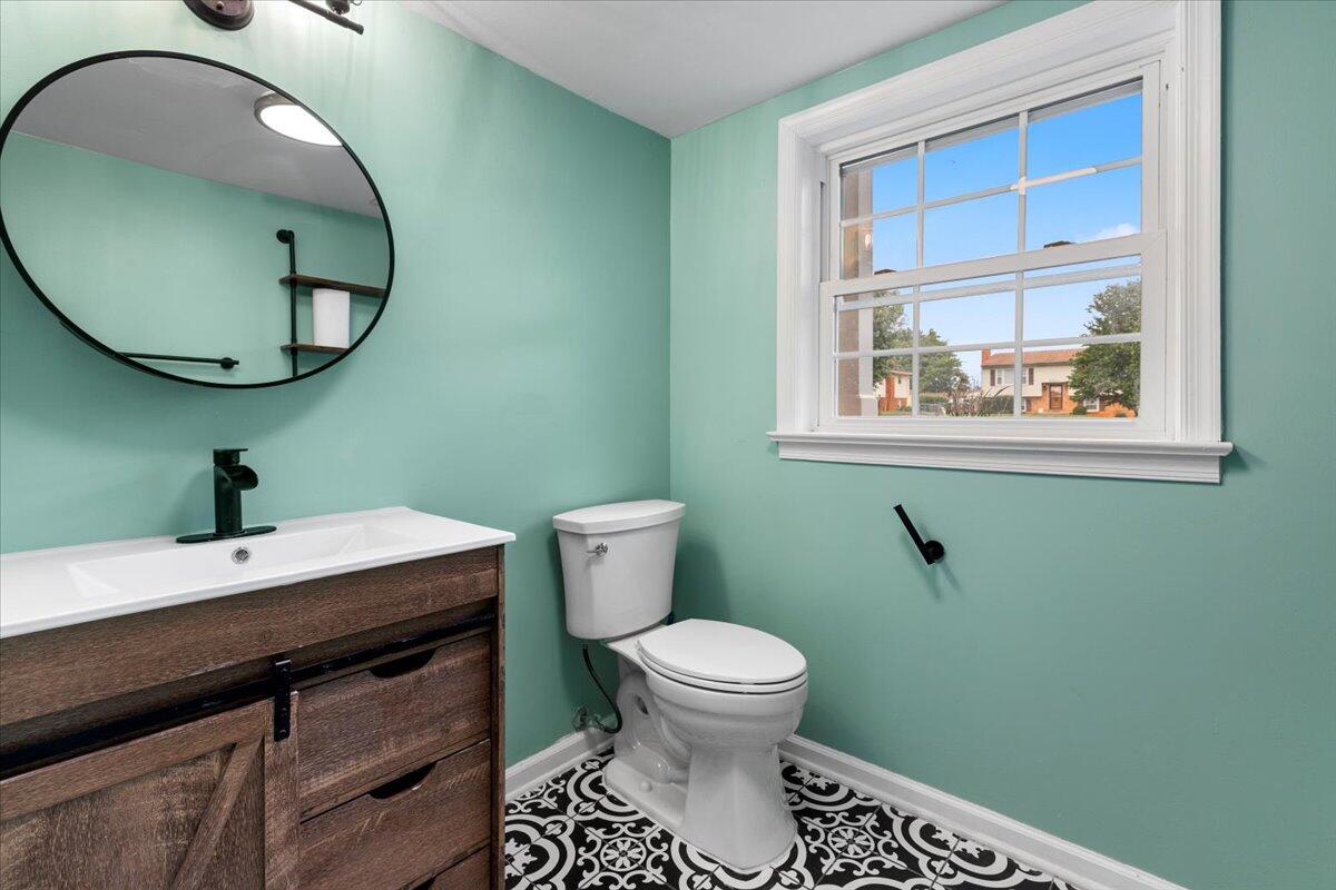 5904 Plantation Road Roanoke, VA 24019 - Photo 30 of 65 35-35