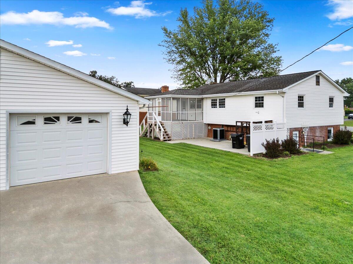 5904 Plantation Road Roanoke, VA 24019 - Photo 41 of 65 56-57