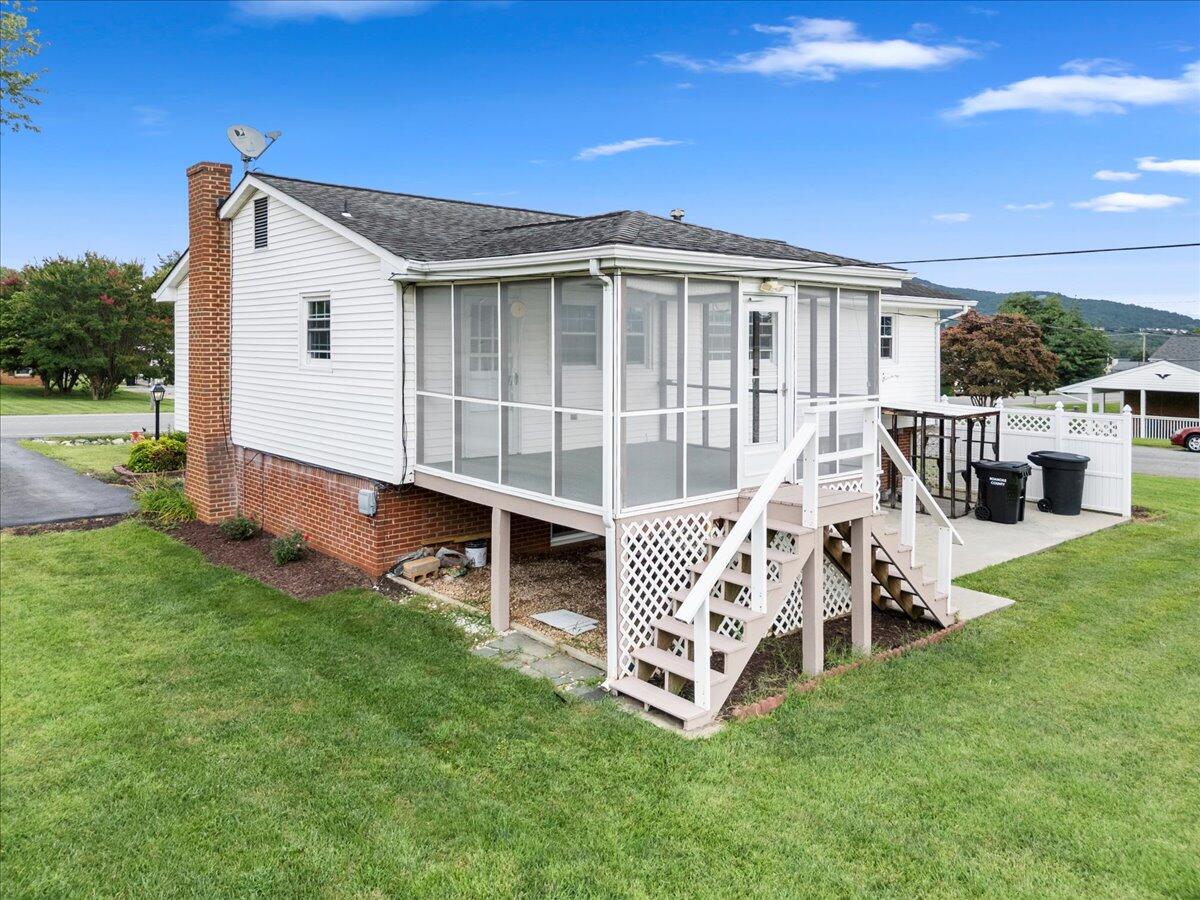 5904 Plantation Road Roanoke, VA 24019 - Photo 58 of 65 62-63