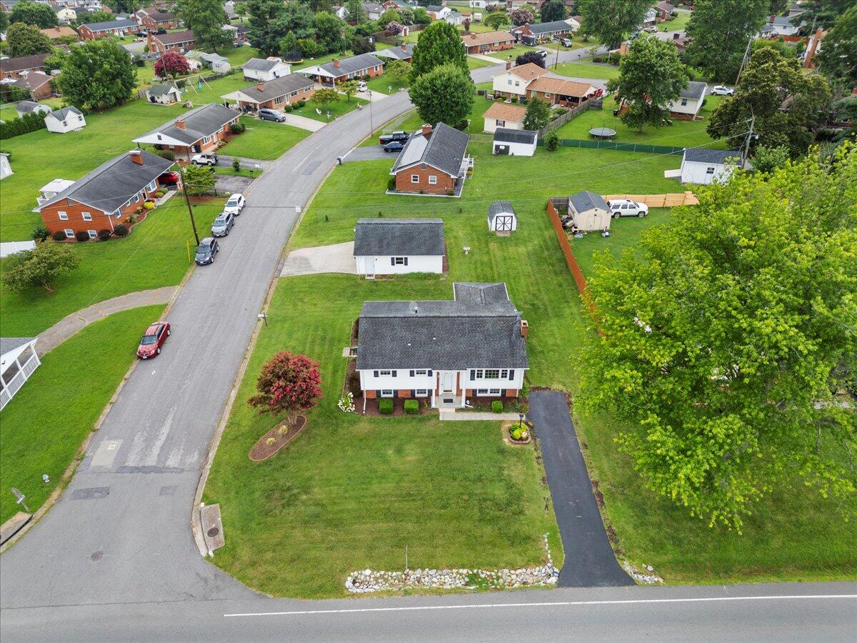 5904 Plantation Road Roanoke, VA 24019 - Photo 60 of 65 64-65