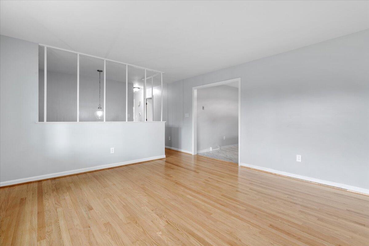 5904 Plantation Road Roanoke, VA 24019 - Photo 8 of 65 10-10