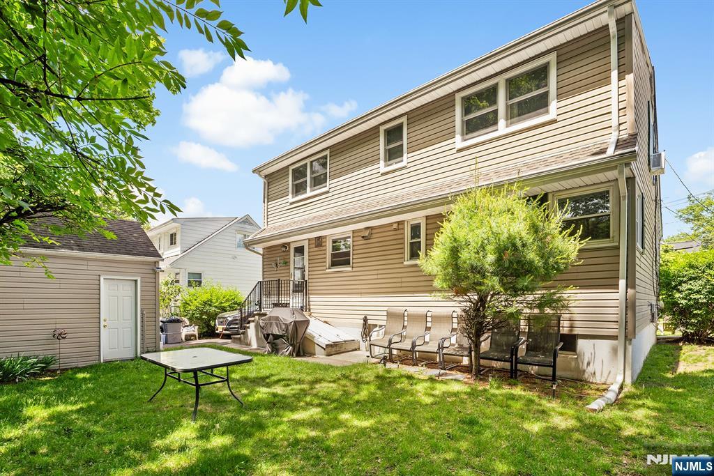 642 Ellington Road Ridgewood, NJ 07450 - Photo 26 of 27