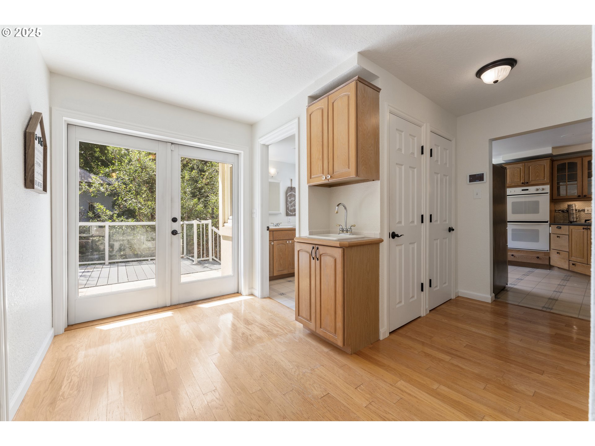 1604 Country Club Road Lake Oswego, OR 97034 - Photo 19 of 47