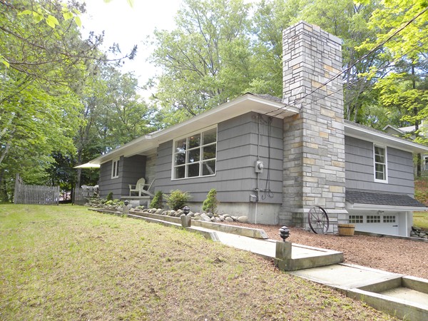 50 Dunstable Road Chelmsford, MA 01863 - Photo 1 of 22