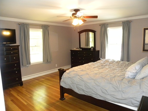 50 Dunstable Road Chelmsford, MA 01863 - Photo 14 of 22