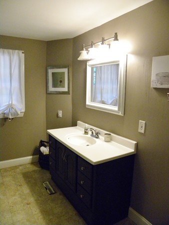 50 Dunstable Road Chelmsford, MA 01863 - Photo 17 of 22