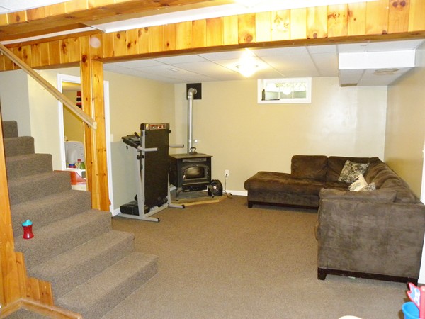 50 Dunstable Road Chelmsford, MA 01863 - Photo 18 of 22