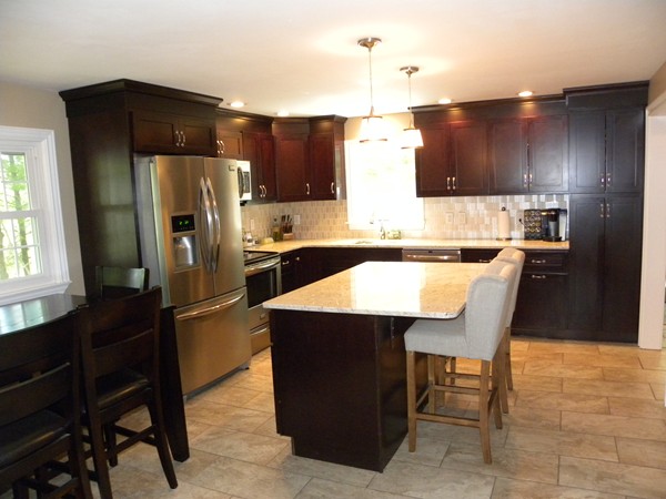 50 Dunstable Road Chelmsford, MA 01863 - Photo 7 of 22