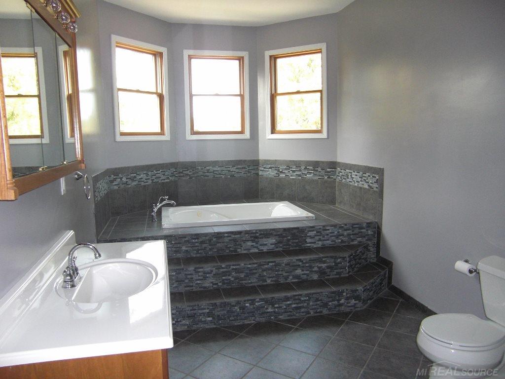6230 East Deckerville Road Deckerville, MI 48427 - Photo 10 of 31