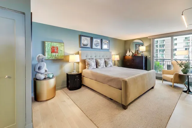 $499,000 | 6007 North Sheridan Road, Unit 12B, Chicago, IL 60660