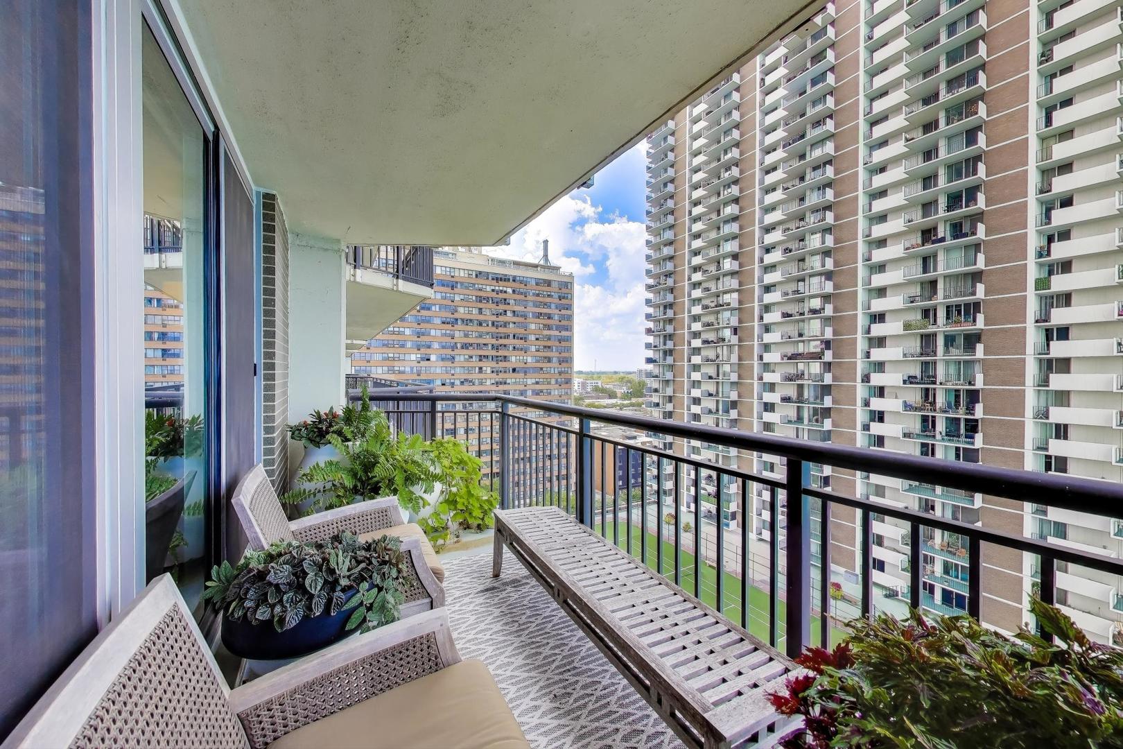 6007 North Sheridan Road, Unit 12B Chicago, IL 60660 - Photo 24 of 38 a view of balcony with wooden floor