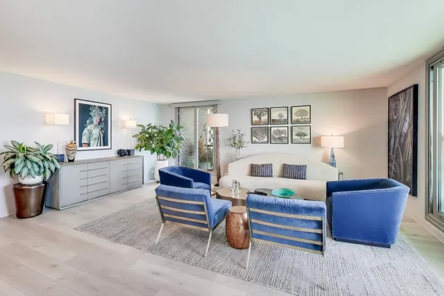 $499,000 | 6007 North Sheridan Road, Unit 12B, Chicago, IL 60660