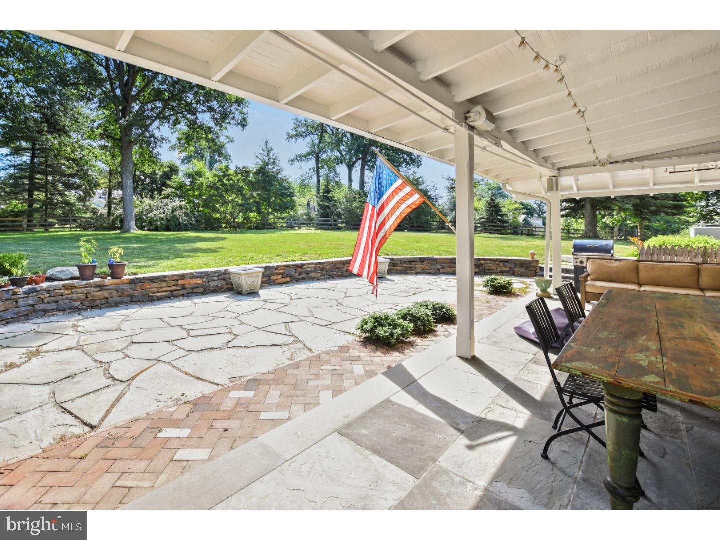 223 Spruce Tree Road Radnor, PA 19087 - Photo 19 of 23 Patio