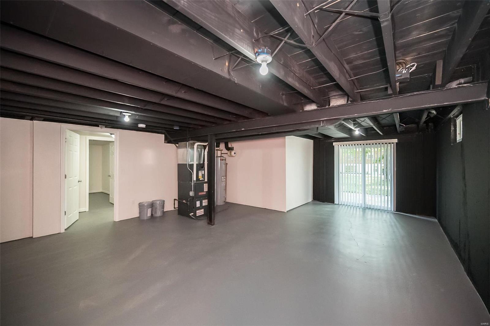 6906 Pine Ridge Drive St. Louis, MO 63121 - Photo 27 of 33