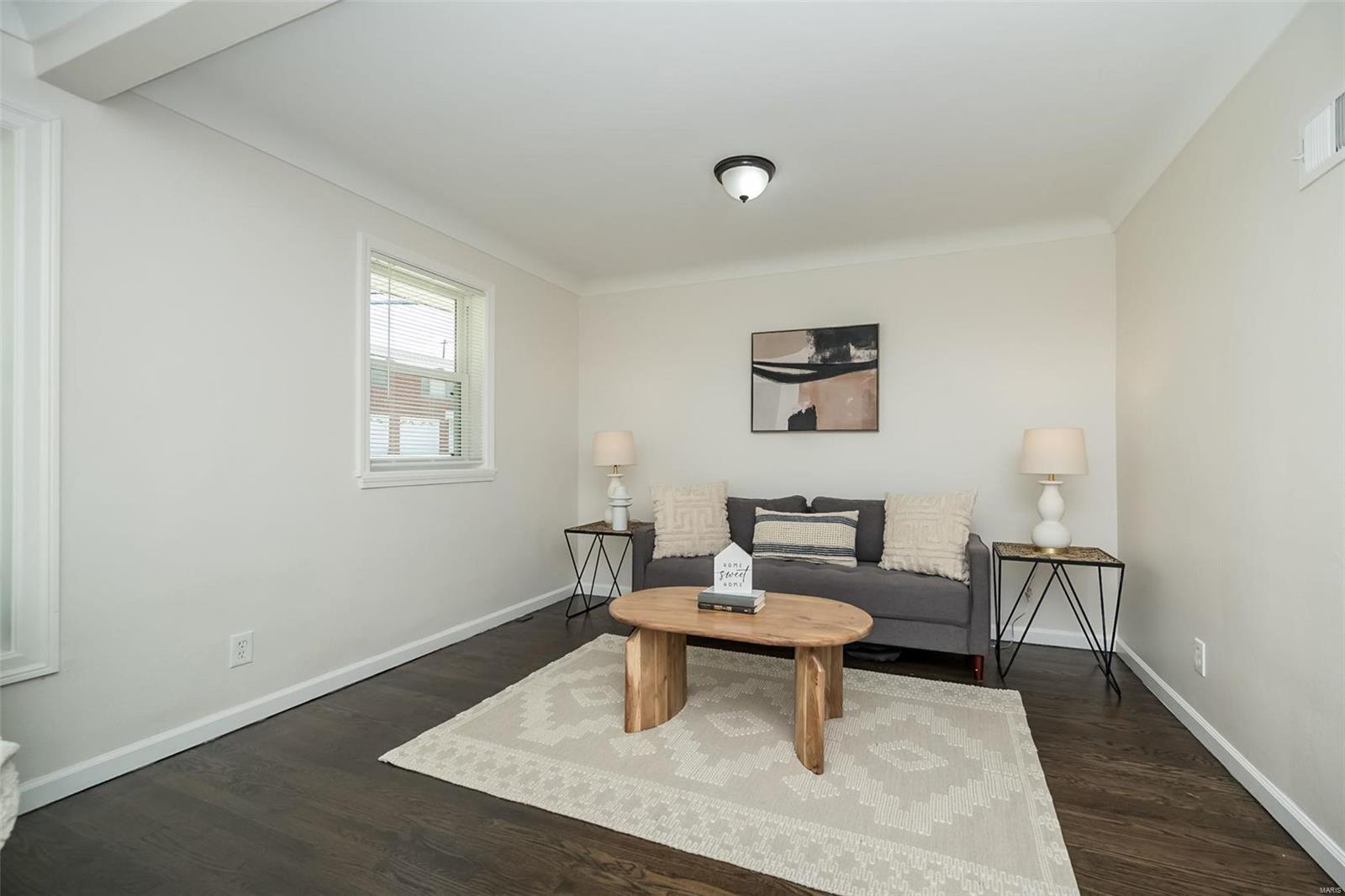 6906 Pine Ridge Drive St. Louis, MO 63121 - Photo 6 of 33