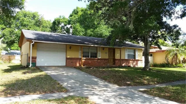 $1,850 | 911 Peninsula Road, Tarpon Springs, FL 34689