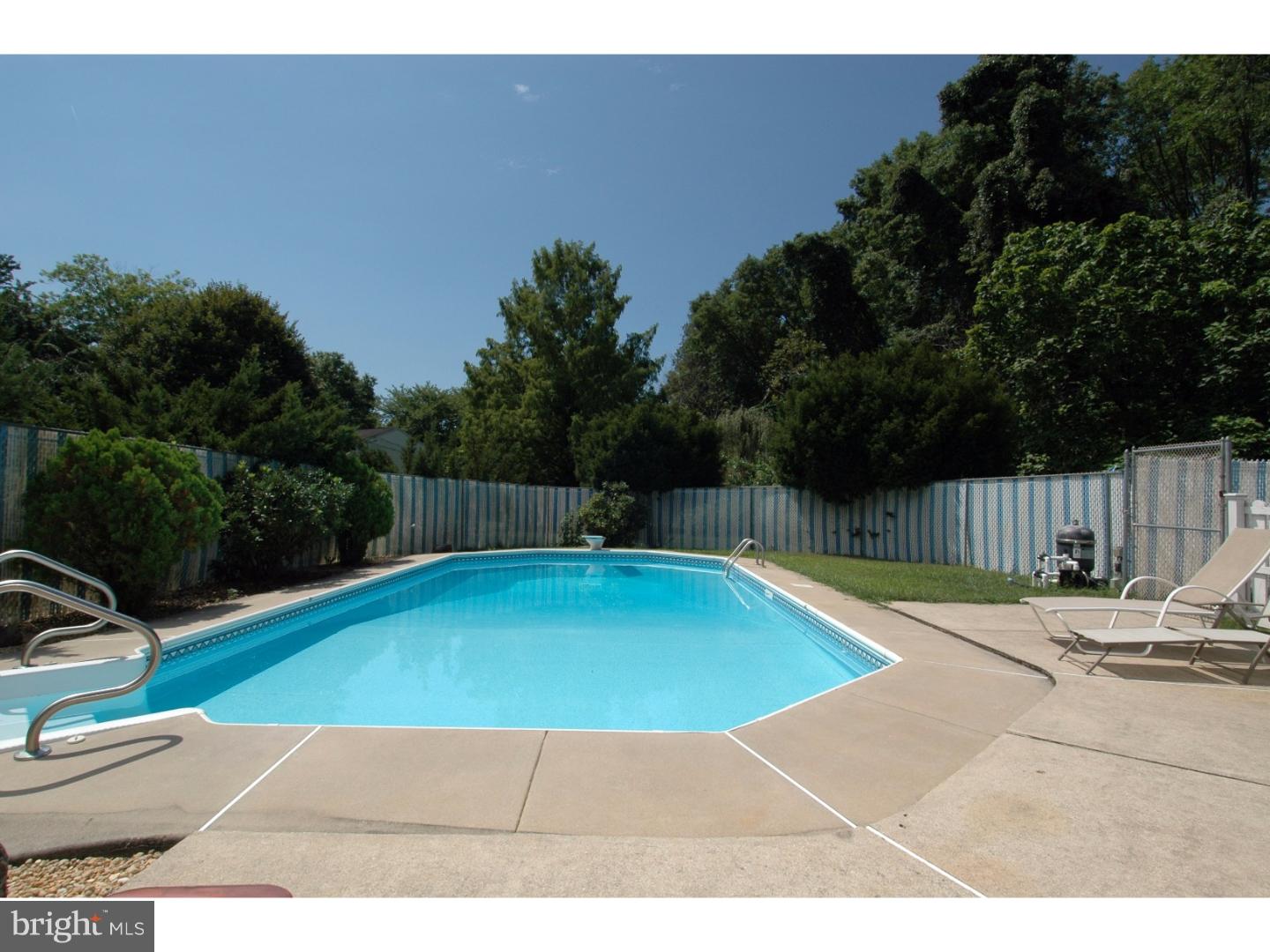 1280 Old York Road Burlington, NJ 08016 - Photo 19 of 25 Pool