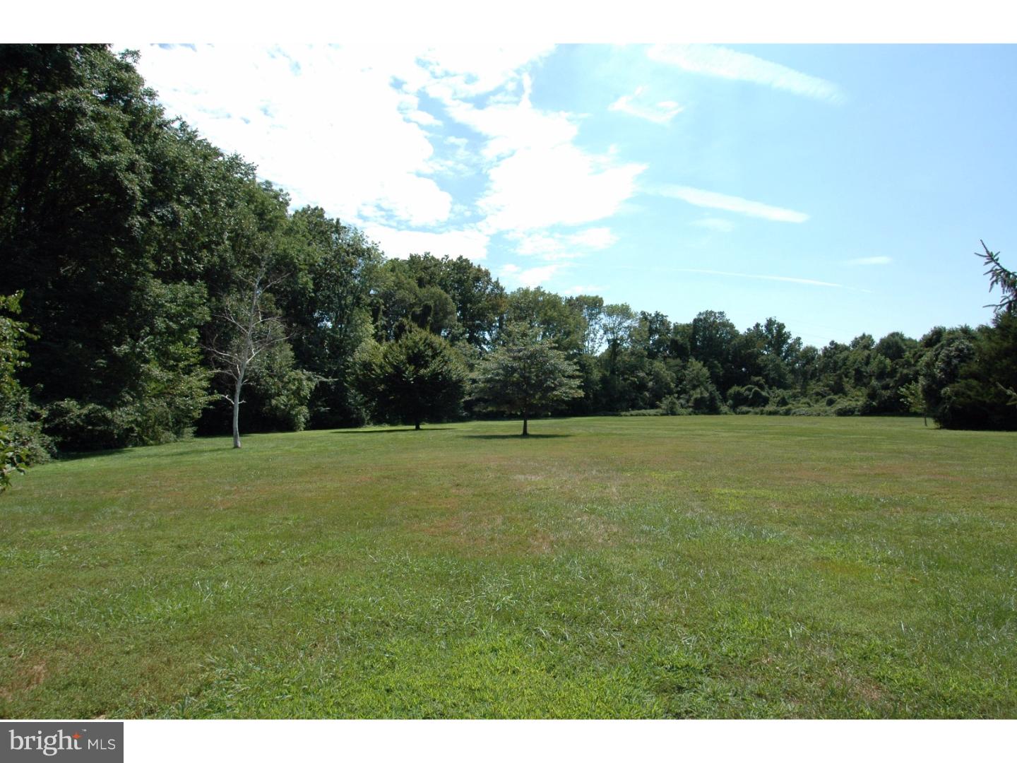 1280 Old York Road Burlington, NJ 08016 - Photo 23 of 25 View in Back