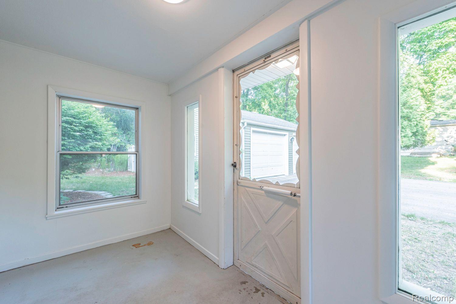 3574 Elizabeth Road Ann Arbor, MI 48103 - Photo 49 of 68 Gallery Image 49