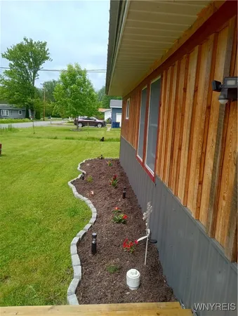 $299,000 | 9106 Arthur Jenkins Road, Lenox, NY 13032