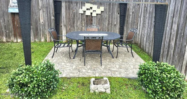 $3,100 | 6931 Cane Grass Lane East, Jacksonville, FL 32244