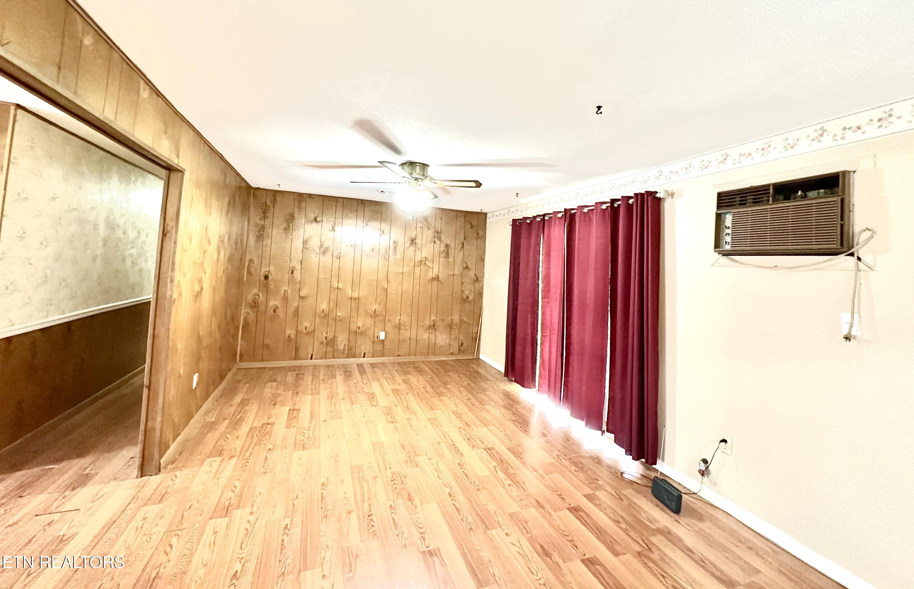 827 Murphy Road Sevierville, TN 37862 - Photo 15 of 29 IMG_7960