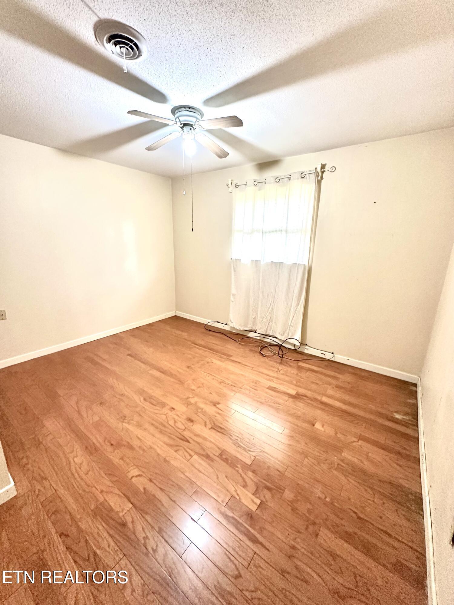 827 Murphy Road Sevierville, TN 37862 - Photo 24 of 29 IMG_7963