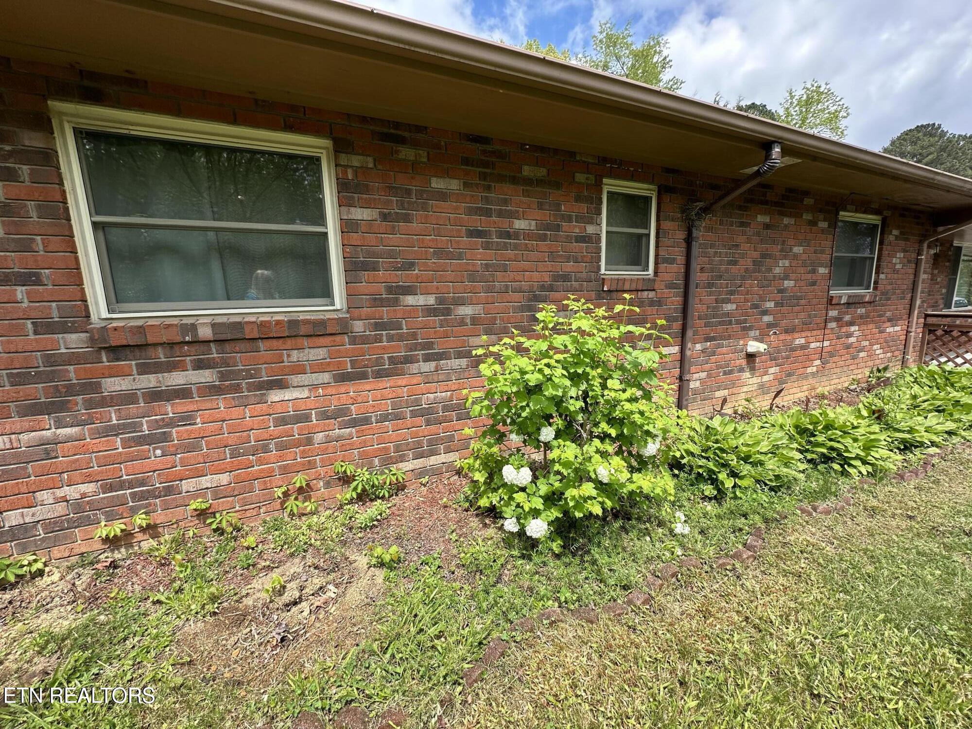 827 Murphy Road Sevierville, TN 37862 - Photo 9 of 29 IMG_4326 (1)