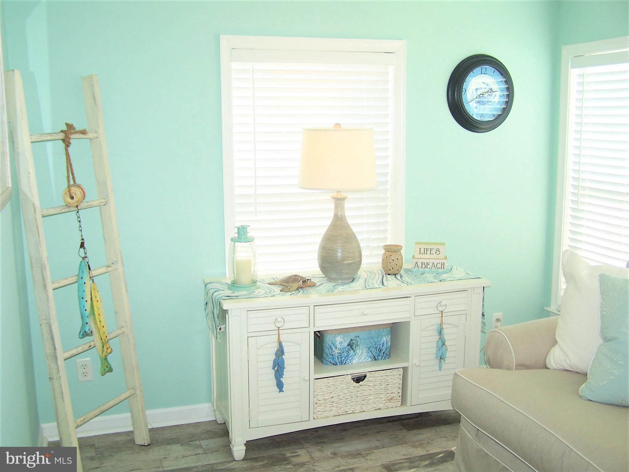 153 Pine Tree Road Ocean City, MD 21842 - Photo 36 of 77 Sunroom