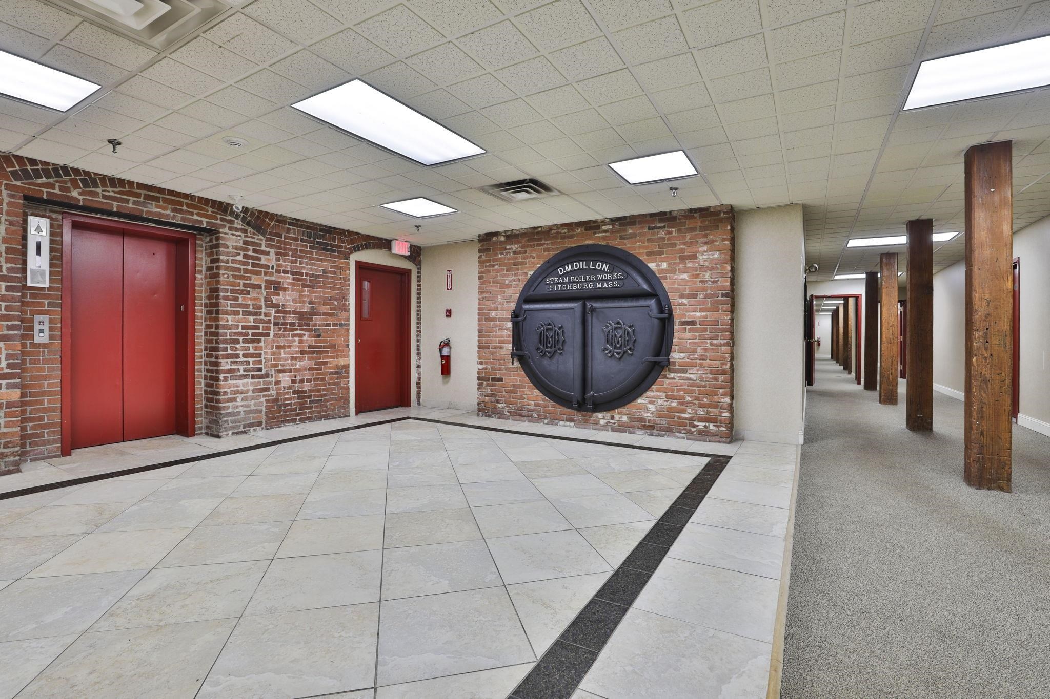 471 Silver Street, Unit 403 Manchester, NH 03103 - Photo 5 of 14