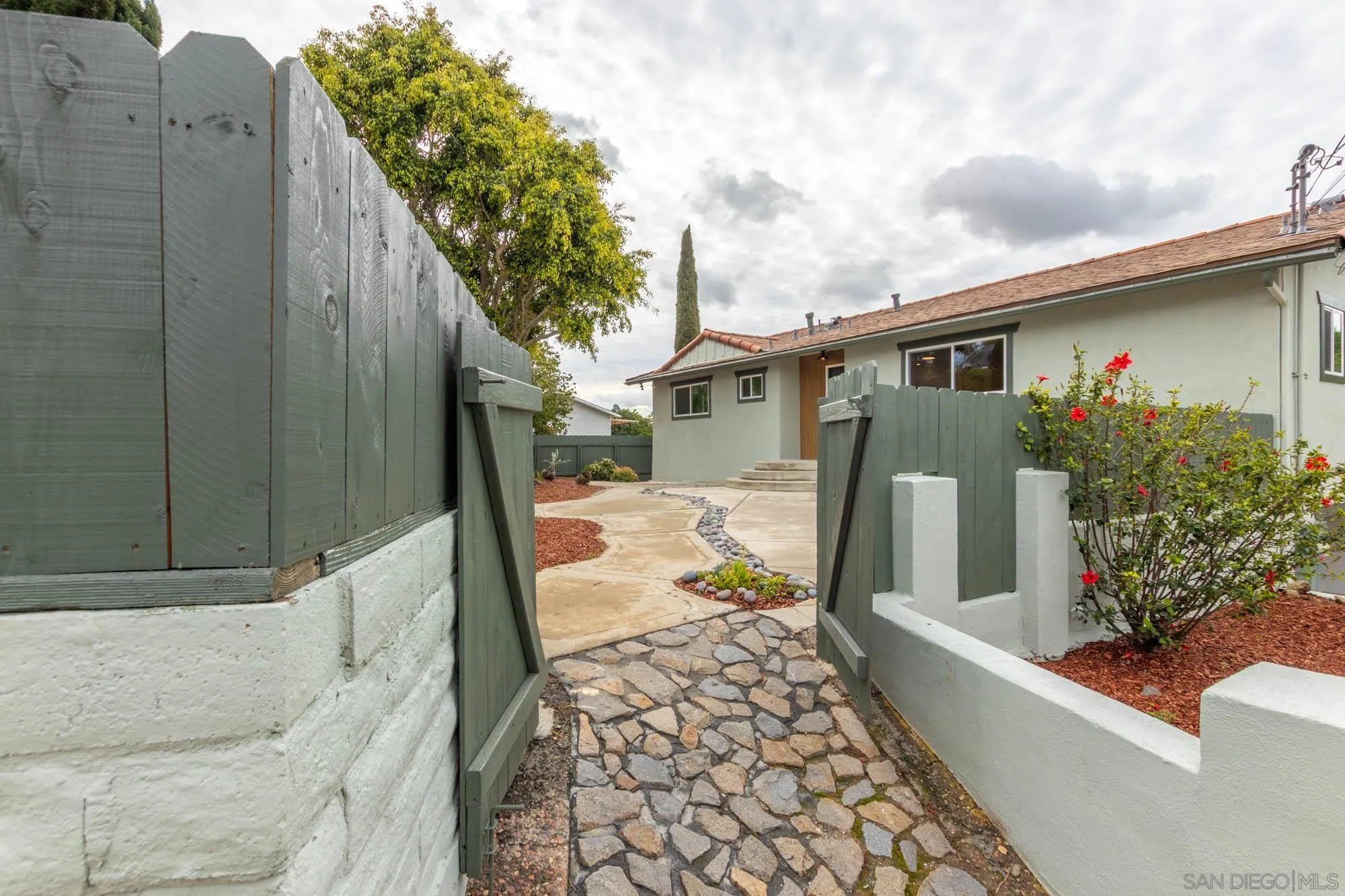 361 East Indian Rock Road Vista, CA 92084 - Photo 46 of 60