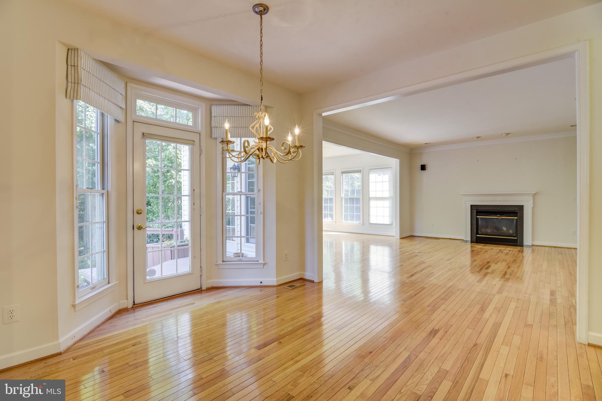 7428 Spring Summit Road Springfield, VA 22150 - Photo 19 of 70 Plenty of room in this eat-in kitchen space