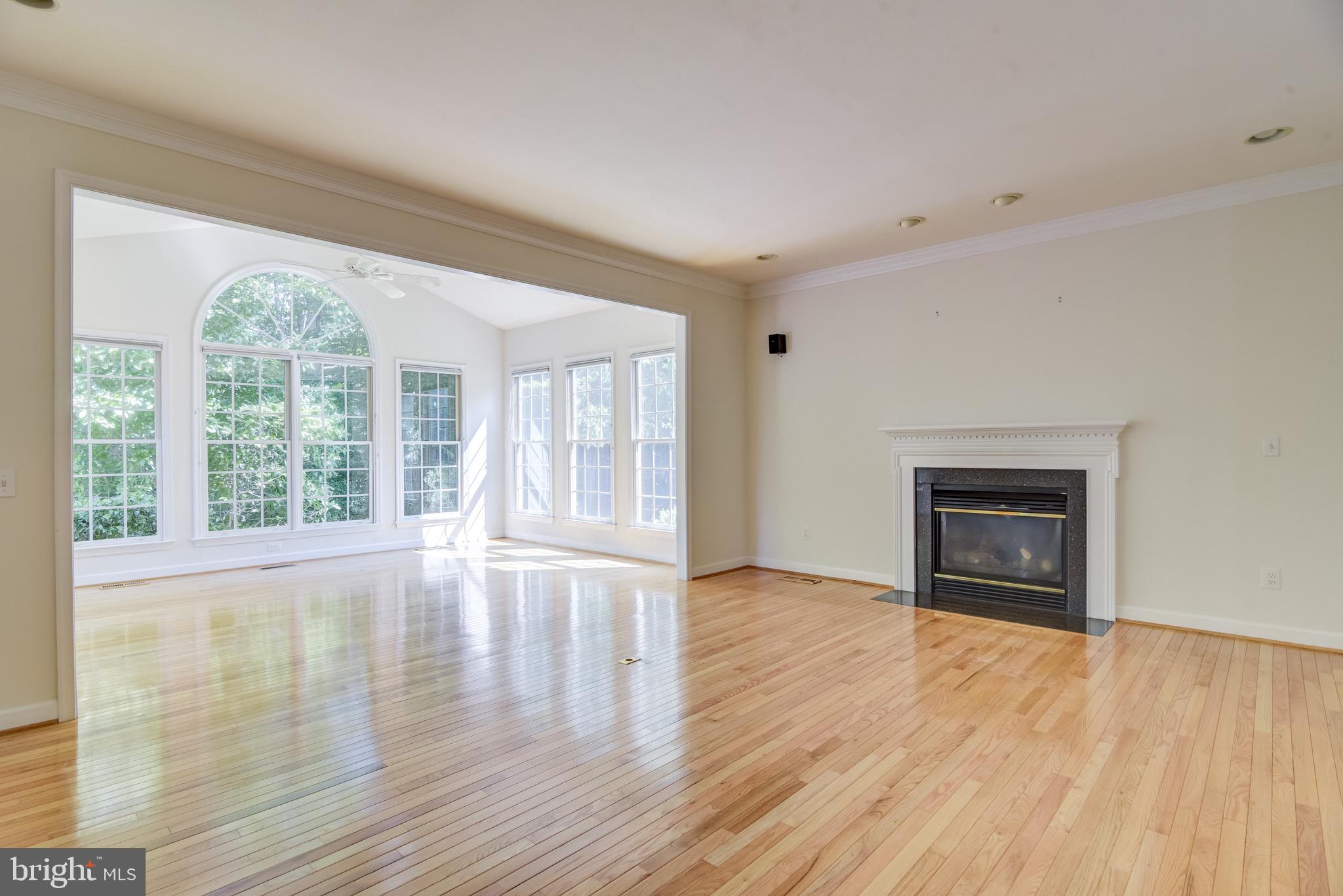 7428 Spring Summit Road Springfield, VA 22150 - Photo 25 of 70 Family room with adjoining sunroom