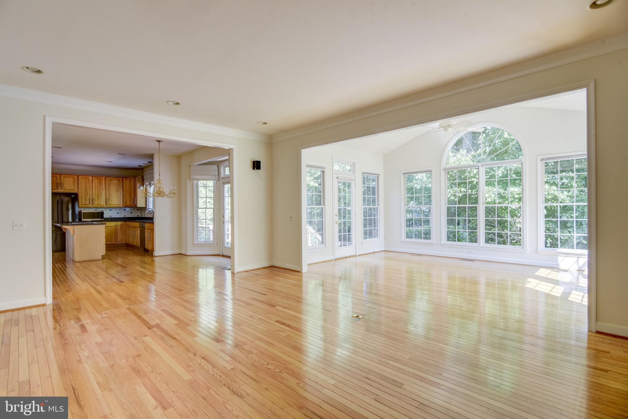 7428 Spring Summit Road Springfield, VA 22150 - Photo 27 of 70 Sunroom off of the family room ... so much space!
