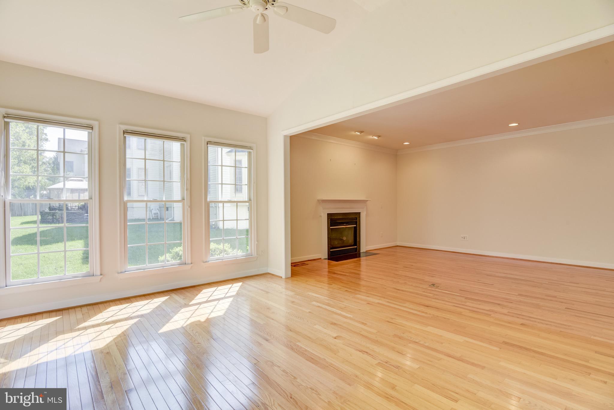 7428 Spring Summit Road Springfield, VA 22150 - Photo 29 of 70 Sunoom + Family room = lots of great space!